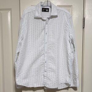 Duke’s White Textured Casual Button Down Shirt